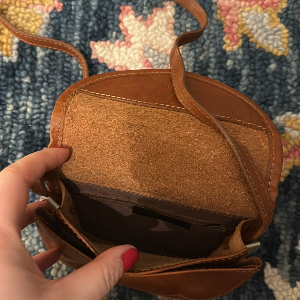 EUC Made in Italy Brown Leather Crossbody Bag - Picture 4 of 5